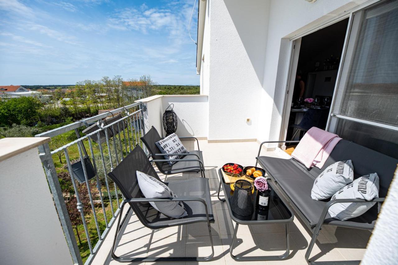 Apartment Malu Sunset Zadar Exterior photo